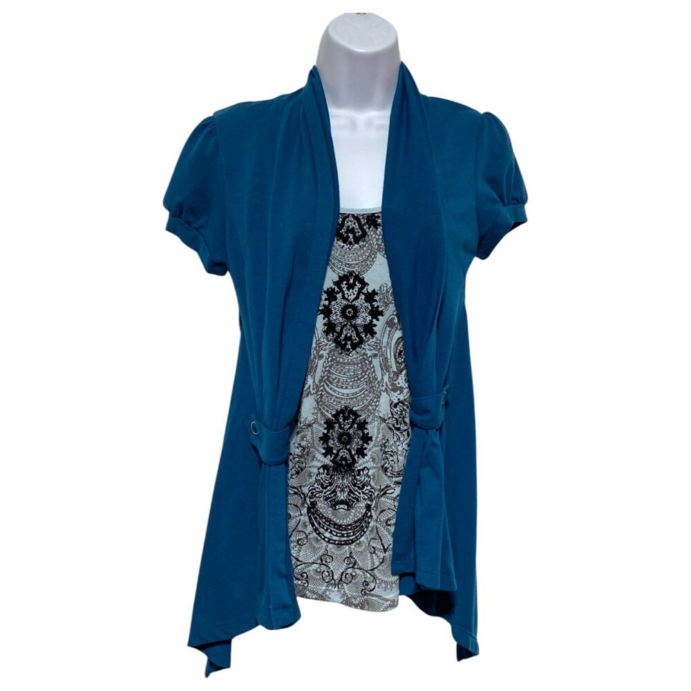 Women's Medium Pullover Top Short Sleeve Design By-Speecklers